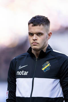 s målvakt Oscar Linnér