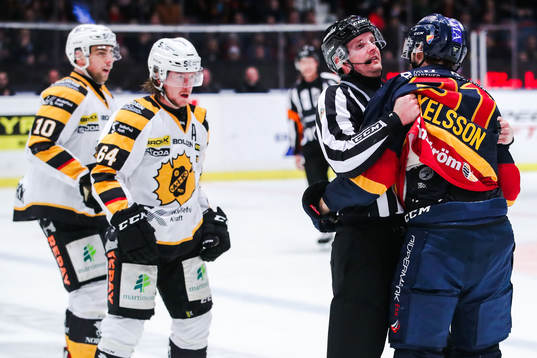 Bråk mellan Skellefteås Jonathan Pudas och Djurgårdens