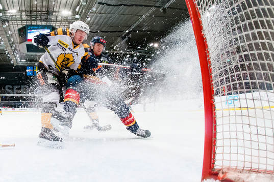Djurgårdens Marcus Davidsson med en målchans