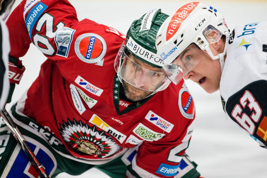 Frölundas Joel Lundqvist och Malmö Redhawks Fredrik