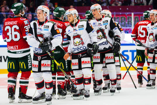 Malmö Redhawks Tobias Ekberg och Fredrik Händemark deppar