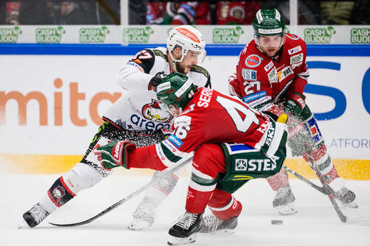 Malmö Redhawks Konstantin Komarek mot Frölundas Oliwer