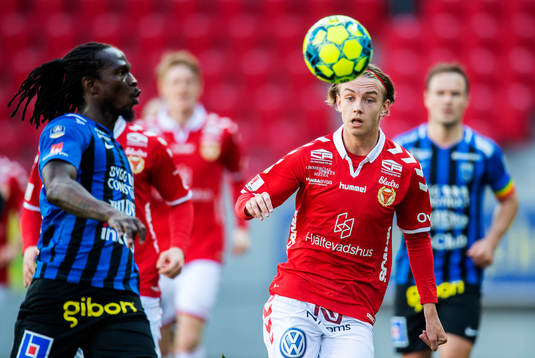 Kalmars Isak Magnusson och Sirius Kebba Ceesay