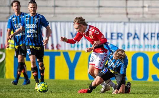 Kalmars Isak Magnusson och Sirius Tim Björkström