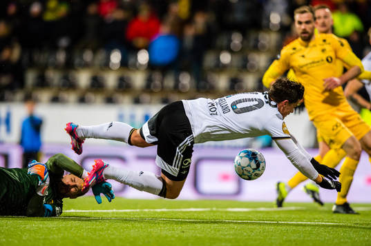 Ricardo Henrique Schuck Friedrich of Bodø/Glimt and Pål