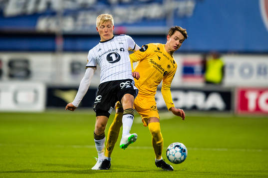 Birger Solberg Meling of Rosenborg and Håkon Evjen of