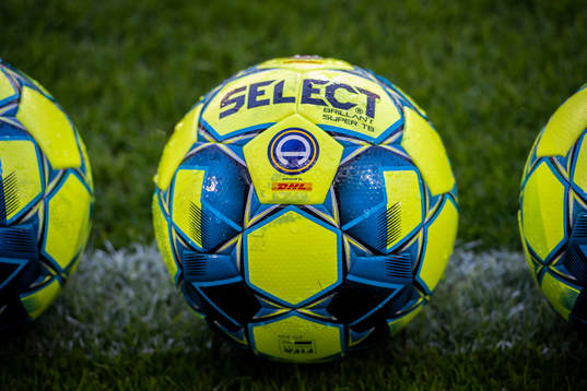 Officiella matchbollar