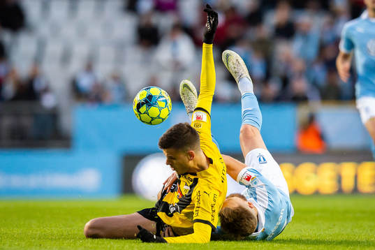 Häckens Alexander Jeremejeff och Malmö FFs Anders