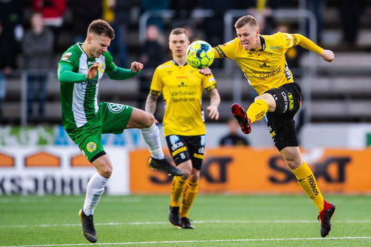 Elfsborgs Joakim Nilsson och Hammarbys Alexander Kacaniklic