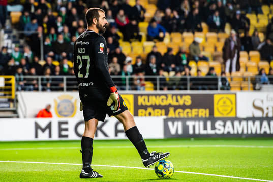 Hammarbys målvakt Gianluca Curci