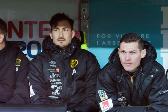 Elfsborgs Stefan Ishizaki och Jon Jönsson på bänken