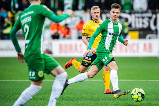 Hammarbys Alexander Kacaniklic och Elfsborgs Simon Strand