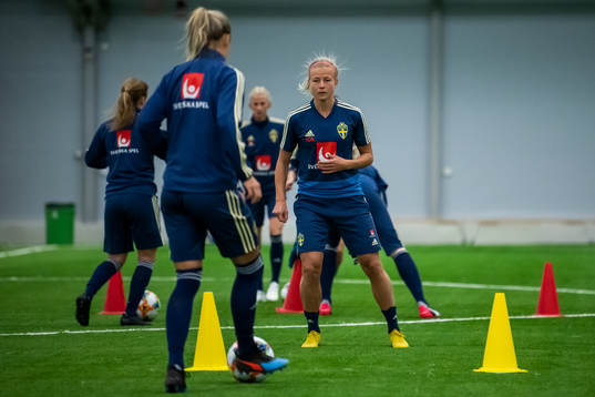 Hanna Glas of the Swedish women national football team