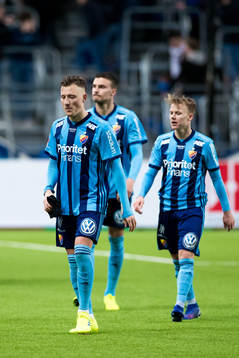 Djurgårdens Fredrik Ulvestad deppar med Erik Berg och