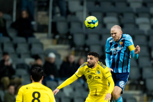 Djurgårdens Marcus Danielson och Sundsvalls Omar Eddahri