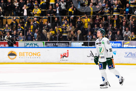 Färjestads Jesper Olofsson deppar