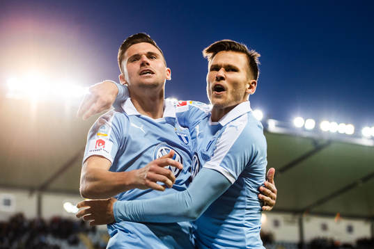 Malmö FFs Marcus Antonsson och Arnór Traustason jublar