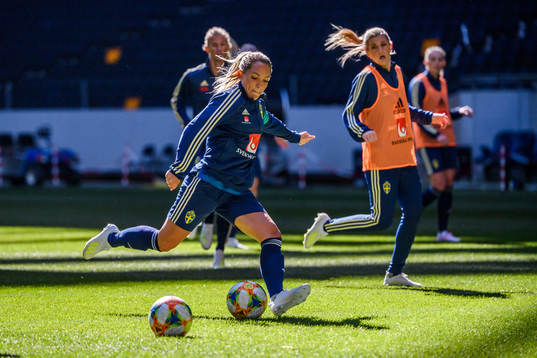 Elin Rubensson of the Swedish women national football team