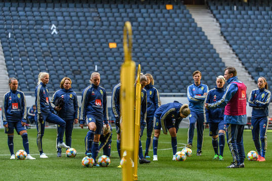Peter Gerhardsson, head coach of the Swedish women national