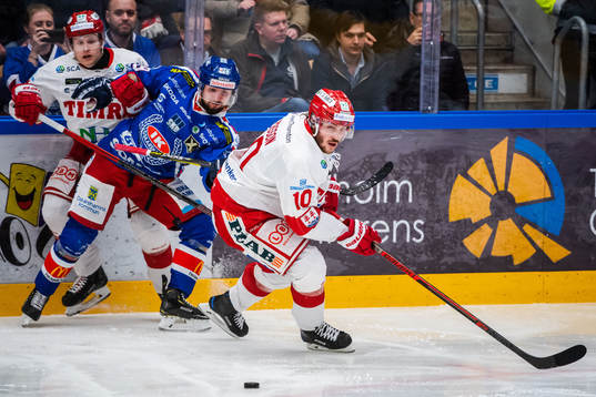 Timrås Johan Persson och Oskarshamns Janne Kivilahti