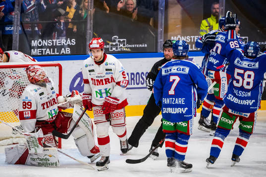 Timrås målvakt Niklas Svedberg och Rickard Palmberg