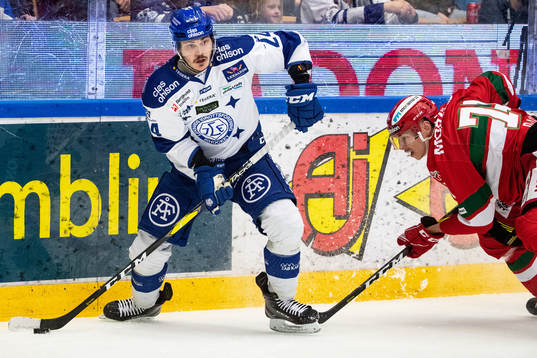 Leksands Thomas Valkvæ Olsen  och Moras mo71+