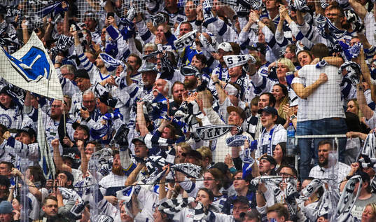 Leksands supportrar jublar