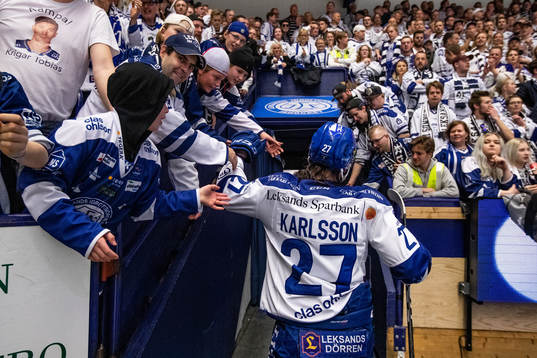 Leksands Anton Karlsson  jublar