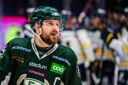 Färjestads Mikael Wikstrand deppar