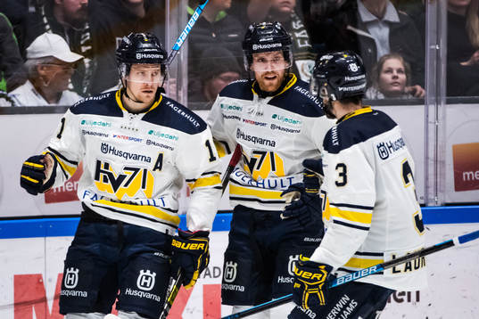 s Simon Önerud och Joakim Andersson jublar