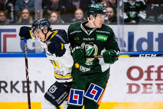 s Isac Brännström och Färjestads Gustav Rydahl