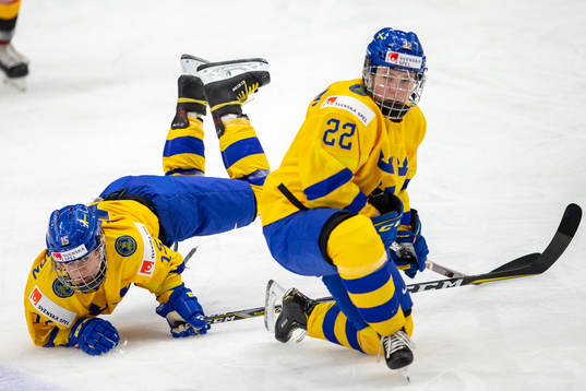 Lisa Johansson #15, SWE, Lina Ljungblom #22, SWE