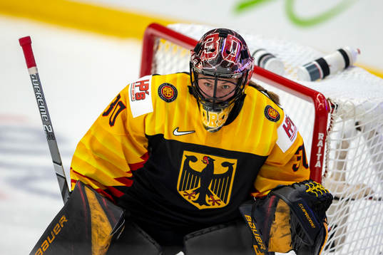 Jennifer Harss #30, GER