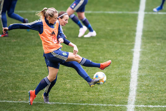 Magdalena Eriksson and Kosovare Asllani of the Swedish