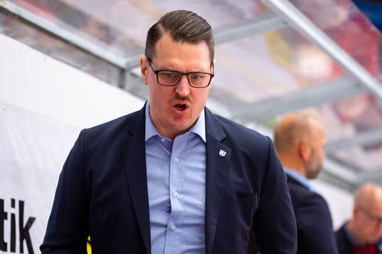 Timrås assisterande tränare Johan Thelin