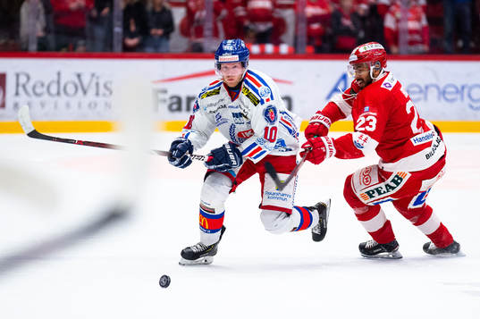 Oskarshamns Nicklas Heinerö och Timrås Jeremy Boyce
