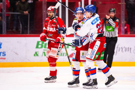 Oskarshamns Filiph Engsund jublar