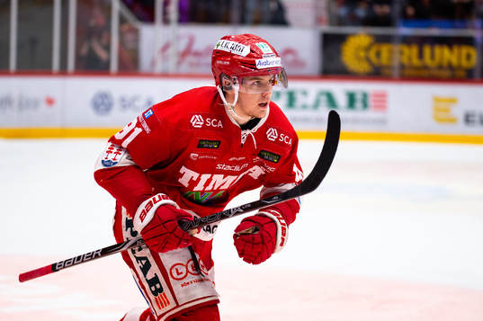 Timrås Filip Hållander jublar