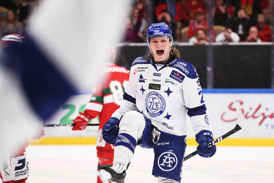 Leksands Anton Karlsson jublar