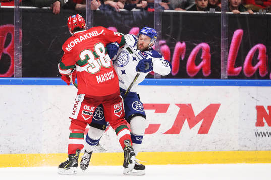 Moras Adam Massuhr och Leksands Jesper Ollas