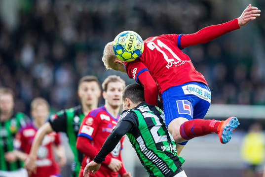 Östers Filip Örnblom  och GAIS Predrag Randelovic