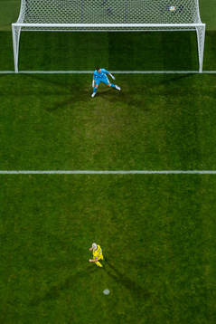 Caroline Seger of Sweden scores the 1-2 goal behind