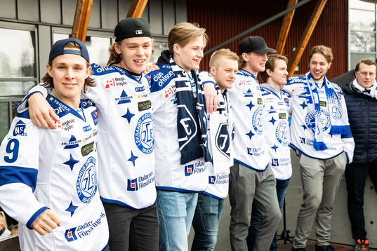 Leksands Marcus Karlberg   och Filip Johansson och Lucas