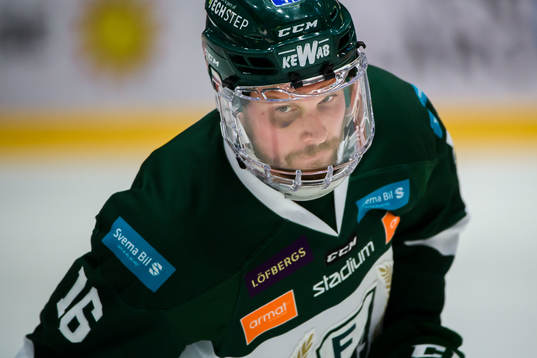 Färjestads Alexander Johansson med visir