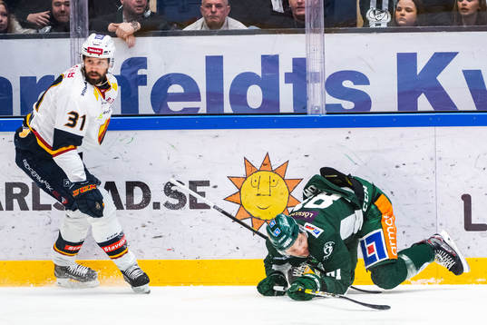 Djurgårdens Dick Axelsson  och Färjestads Theodor