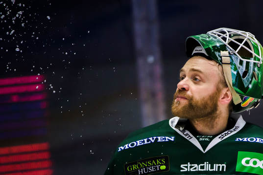 Färjestads målvakt Markus Svensson