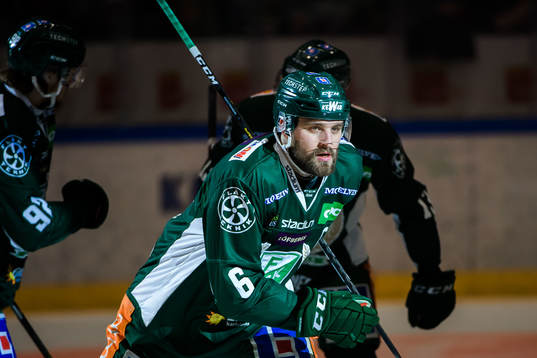 Färjestads Mikael Wikstrand jublar