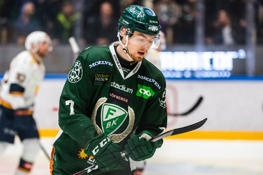 Färjestads Johan Ivarsson deppar