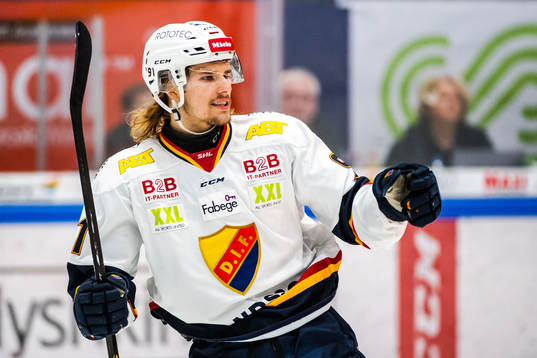 Djurgårdens Axel Jonsson Fjällby jublar