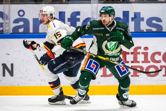 Djurgårdens Jakob Lilja och Färjestads Jens Westin